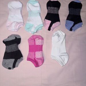 Women’s socks lot - 13 pairs